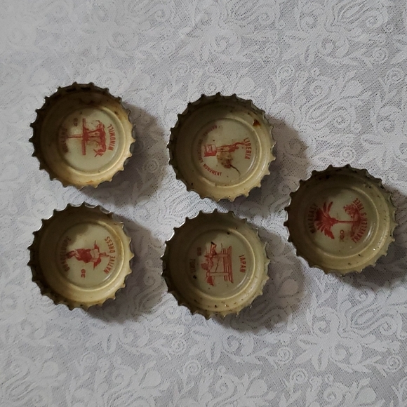 15 Coke 1960s "Tour The World" Bottle Caps Old Folk Art Retro Collectible Decor - Picture 15 of 16